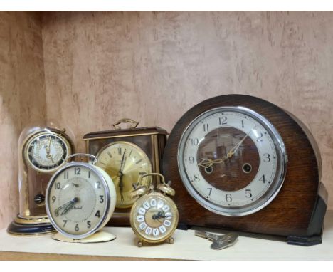 COLLECTION OF 5 VARIOUS VINTAGE CLOCKS 