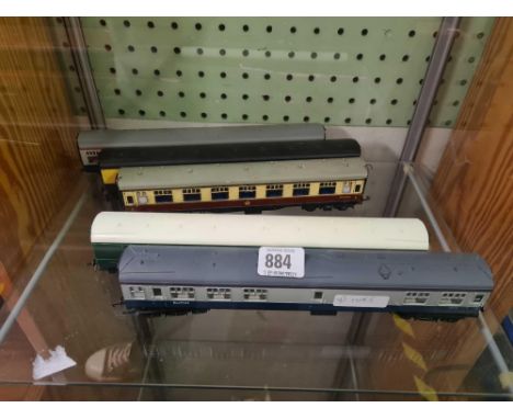 HORNBY ''OO'' GAUGE CARRIAGES 4 HORNBY 1 LIMA