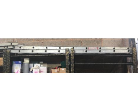 EXTENDING ALUMINIUM LADDER - 8ft TO 16ft