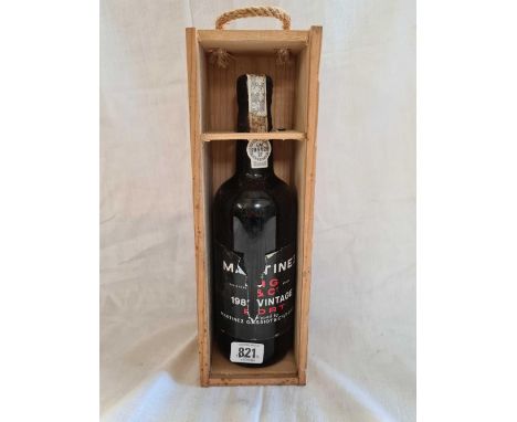 BOTTLE OF MARTINEZ 1982 VINTAGE PORT