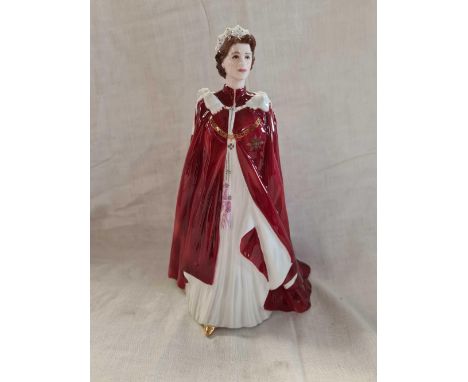 ROYAL WORCESTER FIGURE OF THE QUEEN IN CELEBRATION OF THE QUEEN'S 80TH BIRTHDAY 2006 DRESSED IN THE ROBES IN THE ORDER OF THE