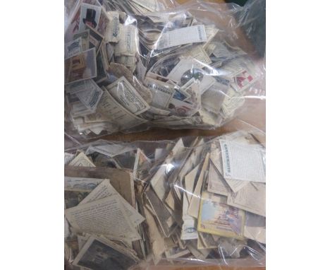 Quantity of ephemera to include photographs, cigarette cards etc