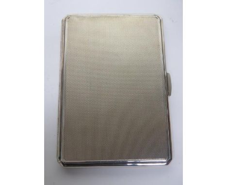 Silver cigarette case with engine turned design, hallmarked for Birmingham, 1946, weight 6.1ozt
