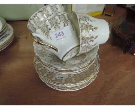 A part tea service 'imperial' 
