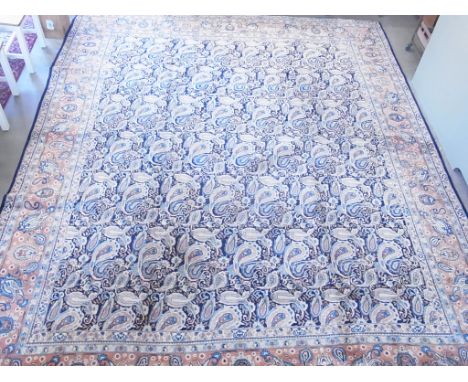 A fine handmade Mahal carpet with classical boteh flower design - 378cm x 306cm