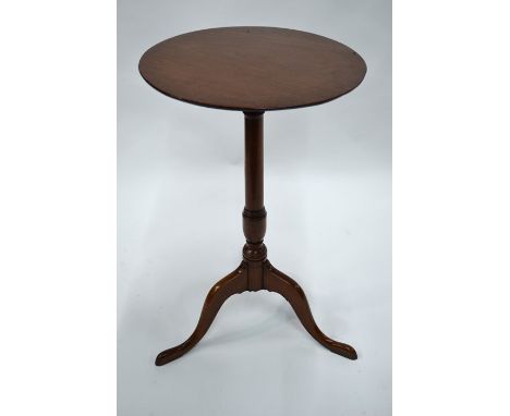 A George III mahogany circular top tripod occasional table, 43 cm dia x 73 cm h