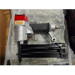 (New) Northern Industrial Pneumatic Trim Nailer
