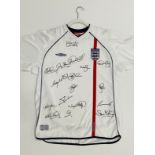 England 2001/2002 signed jersey (S288)