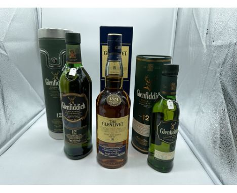 An 18 year old Glenlivet whisky, 2x bottles of Glenfiddich, 2x 70cl + 1x 35cl
A bottle of Glenfiddich 12 year old
Speyside Sc
