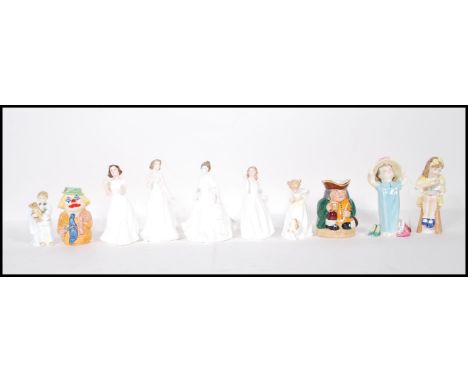 A collection of ten ceramic pieces to include Royal Doulton figurines to include Make Believe HN2225, Sleepyhead HN3761, Sit 