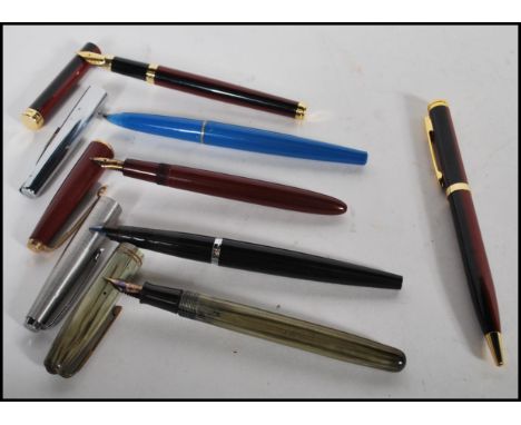 Fountain pens - a collection of x6 vintage fountain pens, various makes and models to include; a Waterman's 503 with 14ct nib