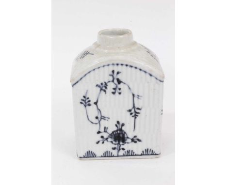 An 18th century continental blue and white fluted porcelain tea caddy, 11cm high