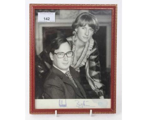 T.R.H.The Duke and Duchess of Gloucester, signed 1979 presentation portrait photograph in frame 25 x 19.5cm