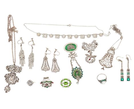 Group of good quality antique paste set jewellery including Belle Époque silver pendant necklace, pair of similar screw back 