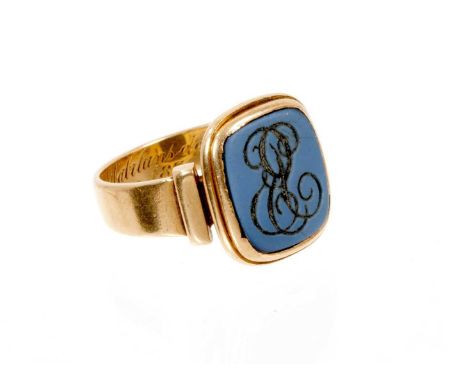 19th century French gold and hardstone signet ring with intaglio engraved monogram, the gold shank engraved 'Souvenir des Hab