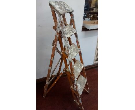 Ex post office ladder