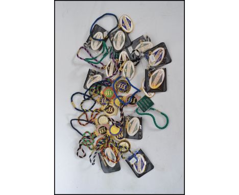 A collection of enamel Race course members badges for Nottingham, Goodwood etc. Please see images.
