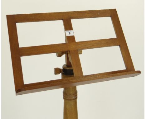 ADJUSTABLE TRIPOD MUSIC STAND 