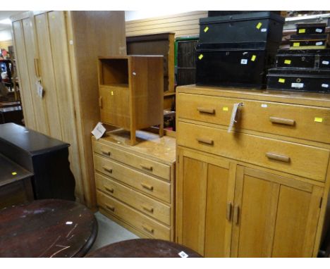 VINTAGE LIGHT OAK FINE 'FYNE LADYE' BEDROOM SUITE comprising double wardrobe, bedside cabinet, rail back dressing table, tall