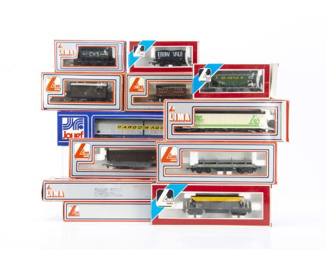 Lima 00 Gauge Goods Rolling Stock including GWR Siphon G, Palethorpes bogie Van, Seacow Hopper, Grainflow wagon, Fisons and U