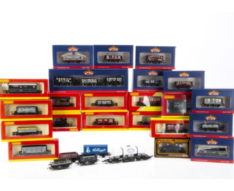 Hornby and Bachmann 00 Gauge Goods Rolling Stock, Hornby including PO wagons, Vans and Guards Vans (12), Bachmann 3-wagon PO 