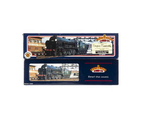 Bachmann 00 Gauge BR and Southern Railway Lord Nelson Class Locomotives and Tenders, 31-401 Southern Railway malachite green 