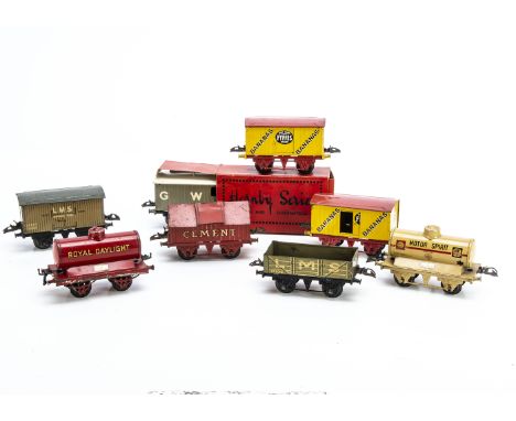 Hornby 0 Gauge pre-war 4-wheeled Freight Stock, one OAG-base 'Royal Daylight' tanker in red, F, and T3-based Shell-BP tanker 