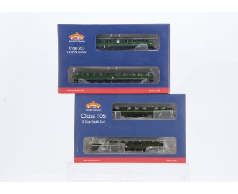 Bachmann OO Gauge Multiple Units, two boxed two car sets, 31-326 Class 105 in BR green with speed whiskers and 31-236Z 2H Thu