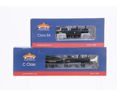 Bachmann OO Gauge Steam Locomotives, two boxed examples, 31-461A SR C Class locomotive and tender 1294 and 35-077 Class E4 32