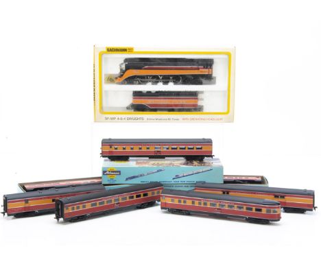 Bachmann HO Gauge Southern Pacific Steam Locomotive with Tender and Athearn Coaches, a boxed group comprises Bachmann 672 4-8