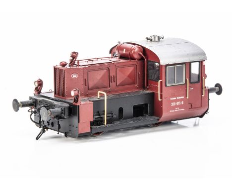 A Gauge 1 finescale DB 4-wheeled Diesel Shunting Locomotive by Eurotrain, with Hübner gearbox, finished in DB red with silver