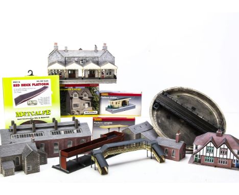 Hornby 00 Gauge Skaledale buildings Metcalfe kitbuilt Station Signal Box and other kits Peco and other makers Kits, Skaledale