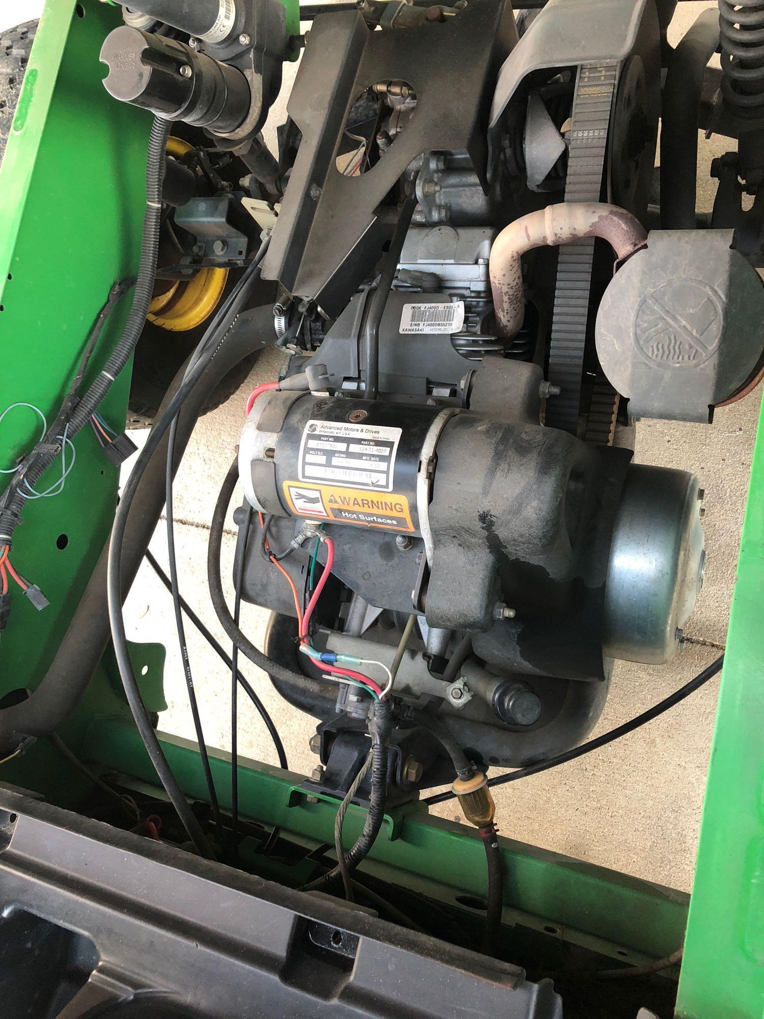 JOHN DEERE TX 4X2 TURF GATOR UTV, GAS ENGINE, ELECTRIC DUMP BED, RUNS