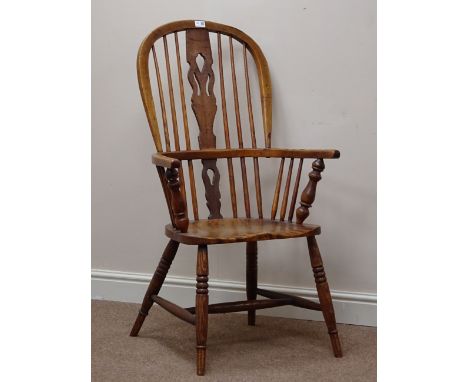 Early 19th century double bow Windsor armchair, stick and splat back, turned 'H' shaped stretcher base   Condition Report   C