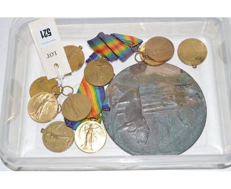 A quantity of First World War Victory medals, awarded to 14559 Private J.T. Hunter, East Yorkshire Riding Regiment; 13596 Pri