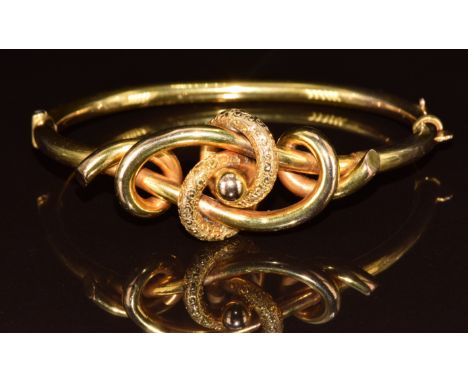 Victorian 9ct gold bangle in a lover's knot design, 10.5g, 6 x 4.5cm&nbsp;