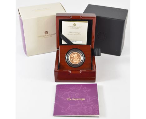Royal Mint cased limited edition (3879/7995) proof 2021 Elizabeth II gold full sovereign, with Royal Mint certificate