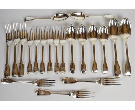 Victorian hallmarked silver fiddle and thread pattern six place setting canteen of cutlery comprising six each of dinner fork