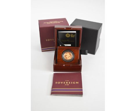 Royal Mint cased limited edition (1431/7000) proof 2015 Elizabeth II fifth portrait first edition gold full sovereign, with R