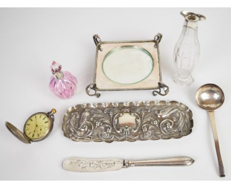 Victorian hallmarked silver pen tray with embossed decoration of birds in foliage, London 1897, maker&nbsp;William Comyns &am