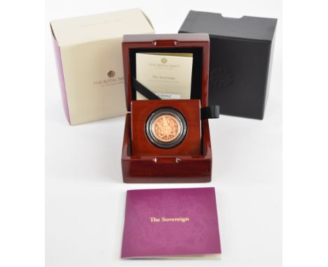 Royal Mint cased limited edition (3942/10,500) proof 2022 Elizabeth II gold full sovereign, with Royal Mint certificate
