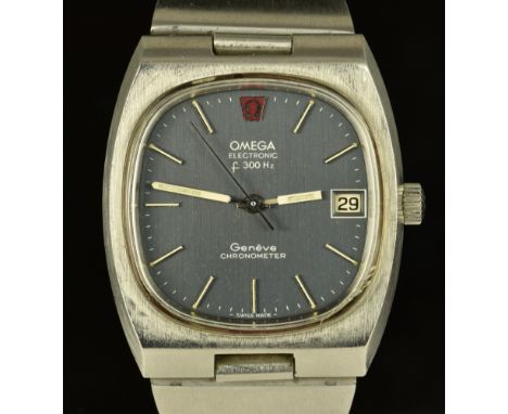 Omega electronic chronometer F300 Hz gentleman's wristwatch ref. 198.031 with date aperture, luminous hands and baton hour ma
