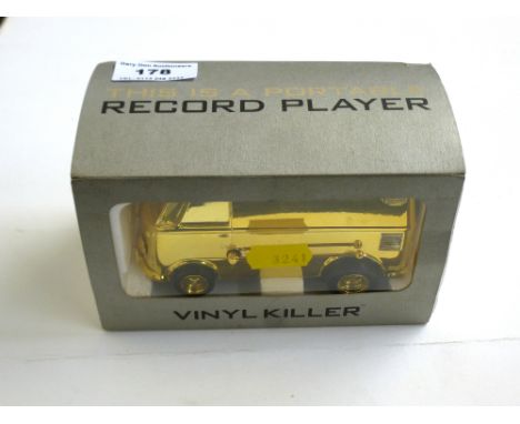 BOXED VINYL KILLER RECORD PLAYER