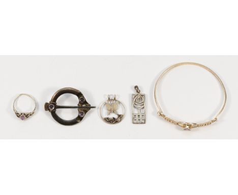 A 925 silver gemset bangle, 58mm, two 925 silver pendants, a 925 silver gemset brooch, 45mm and a silver gemset ring, O, 29g