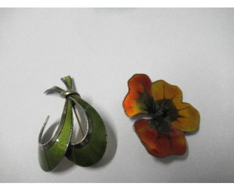 A David-Andersen enamel flower head broch, together with another Norwegian enamel brooch