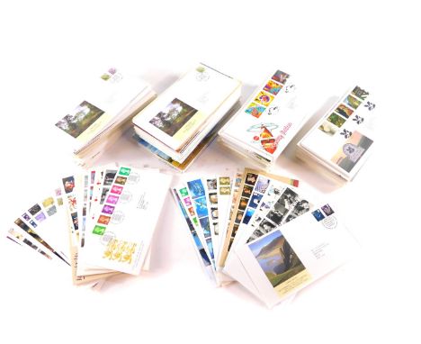 Philately. EII, first day covers, commemoratives and definitives, chiefly 1990's/2000. (a quantity)