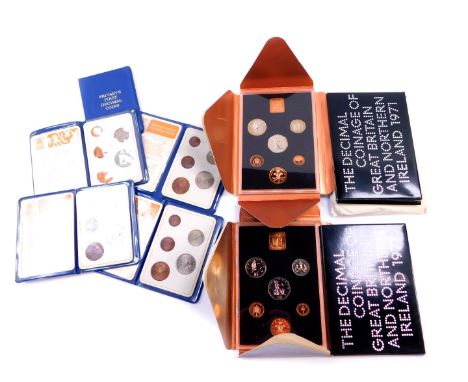 Five United Kingdom proof sets, the Decimal Coinage of Great Britain and Northern Ireland 1971, cased, together with five set