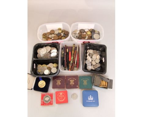 A mixed collection or English coins including 30 Crowns, Hanover gaming tokens, etc. together with a collection of vintage fo
