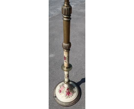 Late 19th C brass and porcelain telescopic oil lamp (A/F, converted to electric) 
