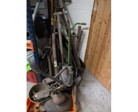 A QUANTITY OF FARMING AND GARDEN EQUIPMENT PLUS A SET OF VINTAGE SCALES